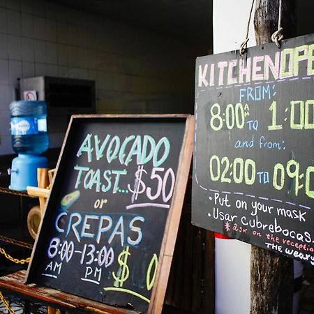 Weary Traveler Hostel ตูลุม ภายนอก รูปภาพ