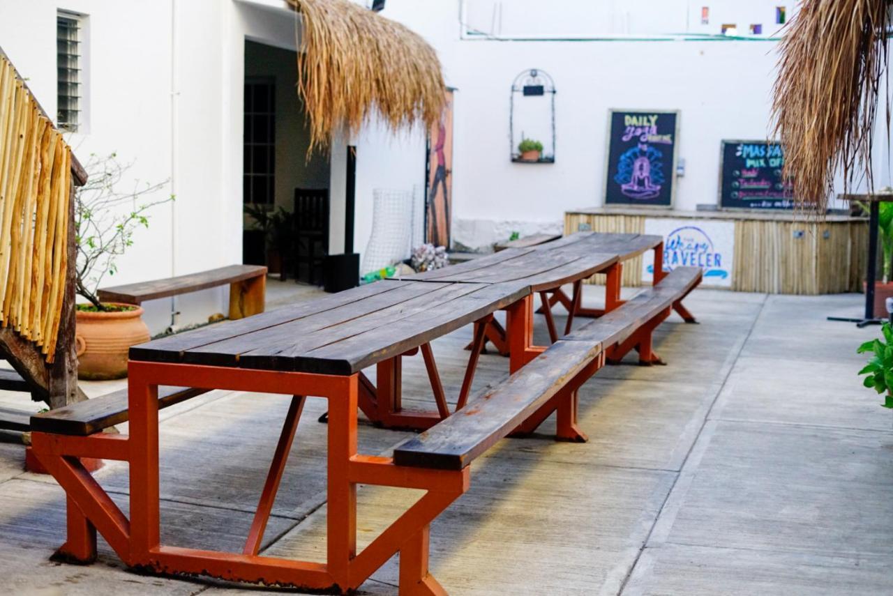 Weary Traveler Hostel ตูลุม ภายนอก รูปภาพ