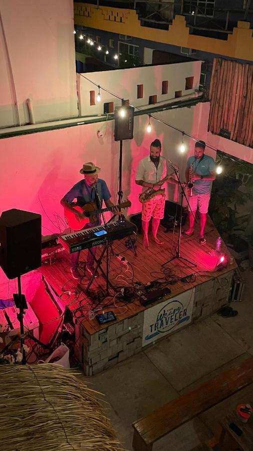 Weary Traveler Hostel ตูลุม ภายนอก รูปภาพ