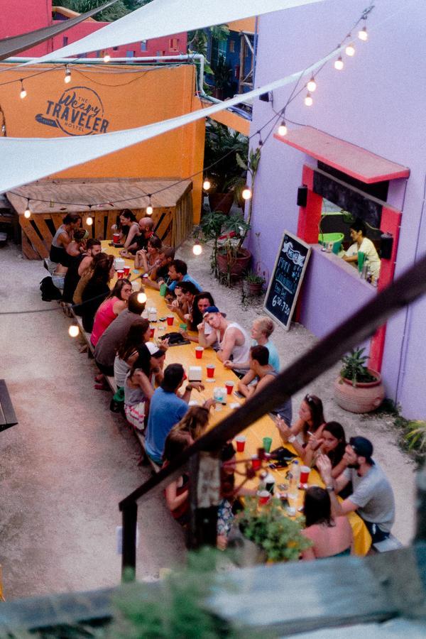 Weary Traveler Hostel ตูลุม ภายนอก รูปภาพ
